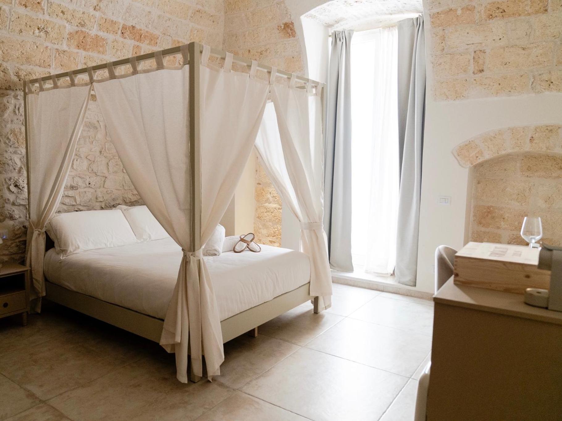 Aurluna Luxury Suites Bari Eksteriør billede