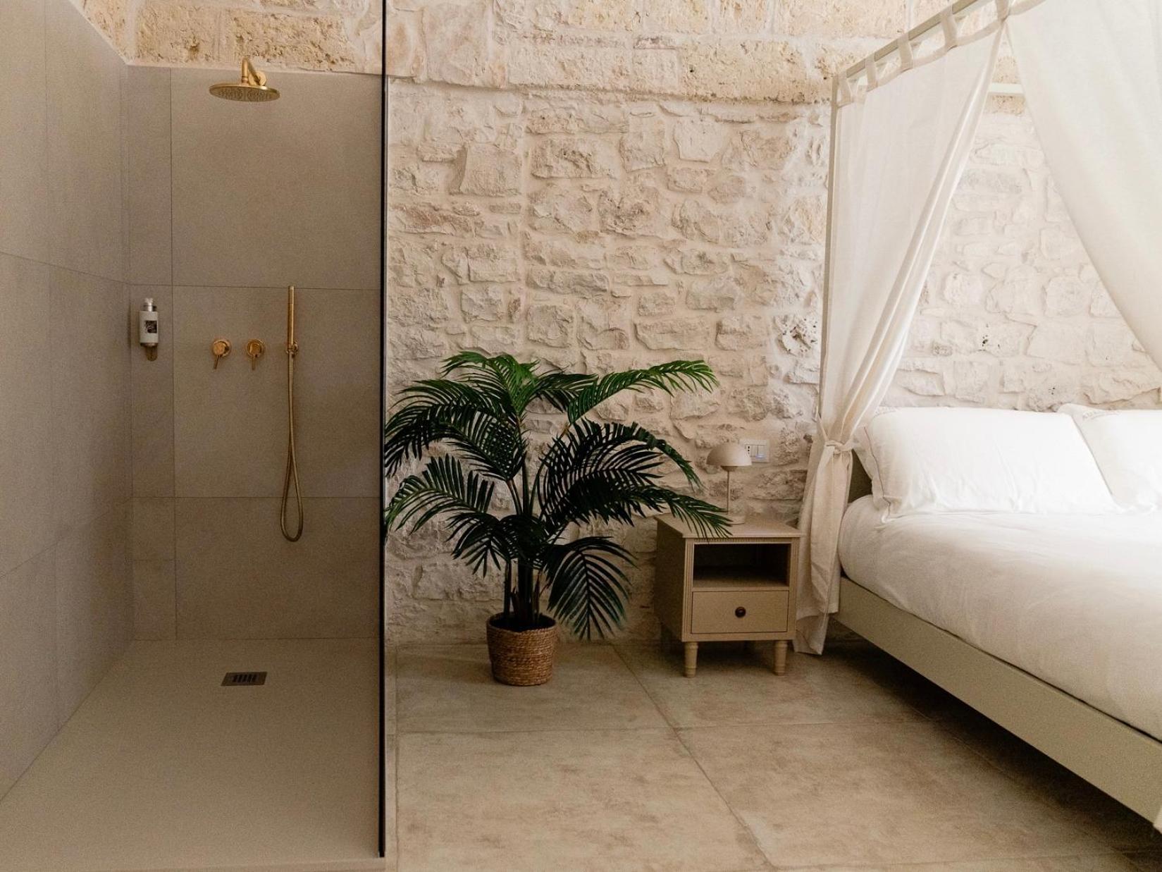 Aurluna Luxury Suites Bari Eksteriør billede